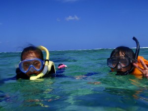 初めてのスノーケリングに感激。